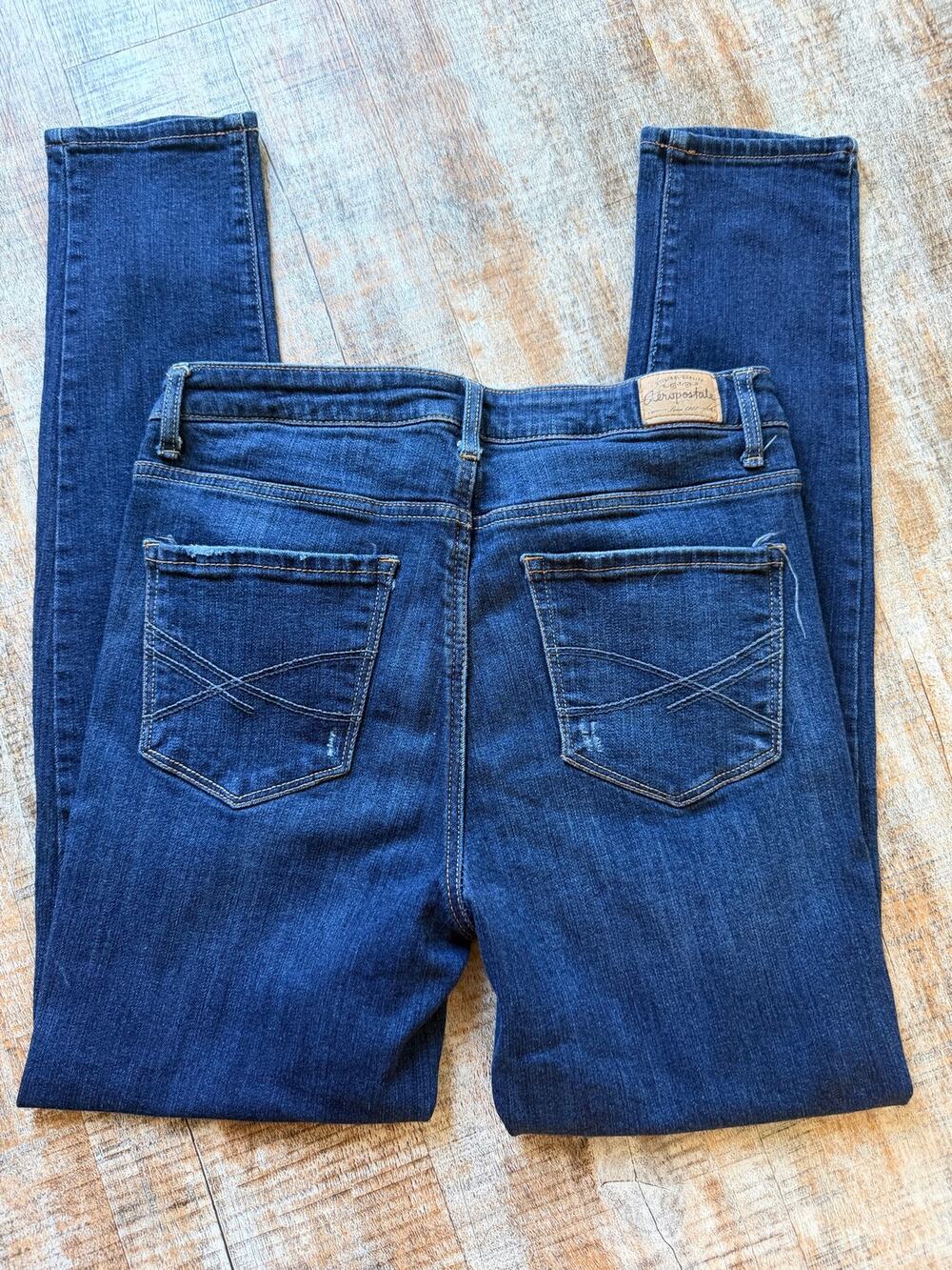 Aeropostale Dark Wash Slightly Distressed High Rise Jegging Size 10 Regular